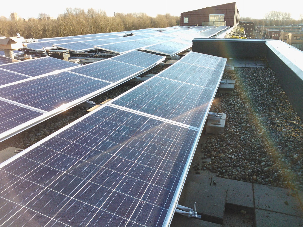 Spaarrente 0,0 procent? Investeer in zonnepanelen